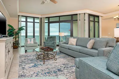 Image de Septième étage! Phoenix West Condo 702 - Beach Front!
