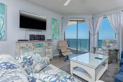 Image de Tout est meilleur à la plage! Réservez votre escapade maintenant