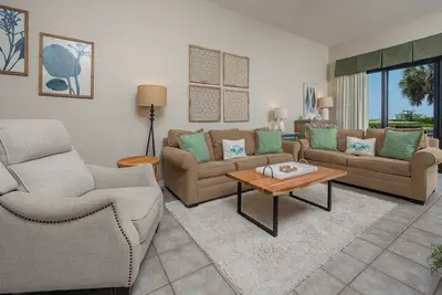 Image de Rez-De-CHAUSSÉE! 1 Br Condo en forte demande! Obtenez une nuit gratuite!
