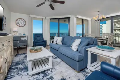Image de Cliquez pour une nuit gratuite! Phoenix East Ii - 3br au 6ème étage!