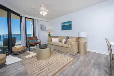 Image de Beach Front 2 Bedroom Ă Phoenix Iii * Nuits gratuites! *