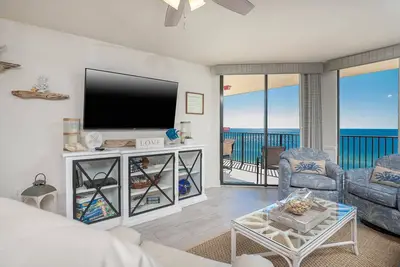 Image de Tout est meilleur à la plage! Réservez votre escapade maintenant