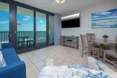 Image de Hôtels Phoenix sur la plage! Wifi Gratuit - Cuisine complète ~ Bunks!