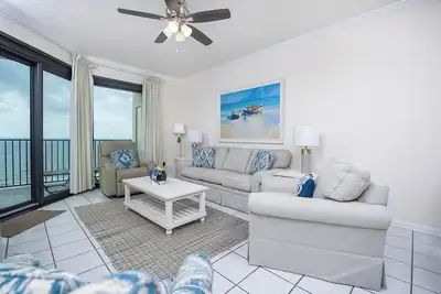 Image de Condo 2br @ Phoenix Vii! Front de mer! ** Des nuits gratuites viennent d'être ajoutées! *