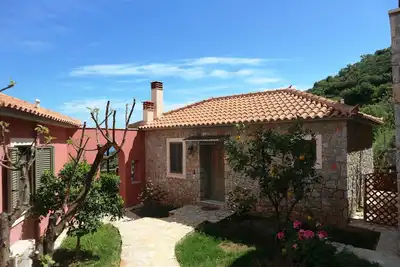 Image de Dio Guesthouses - Villa Vigla Villa 3 B \/ R Avec Jardin PRIVÉ Et Piscine