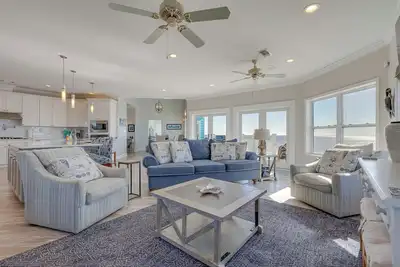 Image de Ocean Springs 'Magnolia Beach House' sur la plage Pvt!
