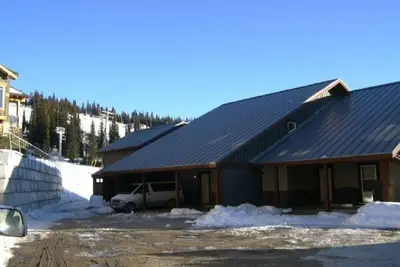Image de Ce condo est à Big White Ski Resort - Ski Conseil ou à votre porte arrière! !