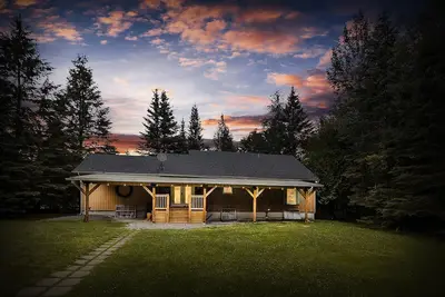 Image de Très beau chalet dans la région de Mont-Tremblant