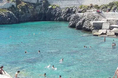 Image de Aurasia Ă la marina.