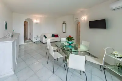 Image de Ischia Dream Visions - Magritte appartement de trois pièces