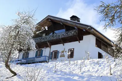 Image de Grand chalet idéalement situé pour des vacances d'hiver et d'été