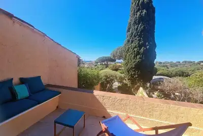 Image de Gigaro - Studio climatisé en mezzanine avec balcon