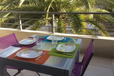 Image de Le RĂŠVE appart 7 pers sur la plage les pieds dans l'eau Wifi