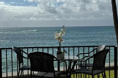 Image de Coucher de soleil à Maui ★ Luxe ★ Tortues ★ Baleines ★ Oceanfront ★ Special Derniere Minute!
