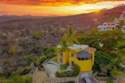Bienvenido a Casa Juanita! ! Votre complexe privé personnel vous attend!