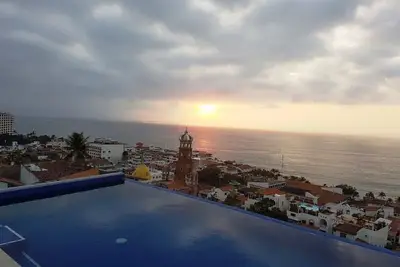 Image de New Penthouse au coeur de Gringo Gulch