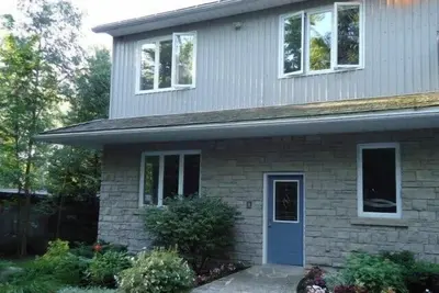 Image de Greystone Annexe - Kemble, Ontario, Canada
