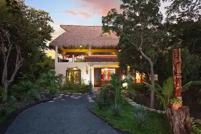Image de rĂŞve Beachside Casa Tiki 4bd Kon \/ 5ba \/ Hacienda Iguana