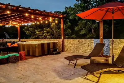 Mar Luxueux Condo 1bd avec bain à remous et piscine