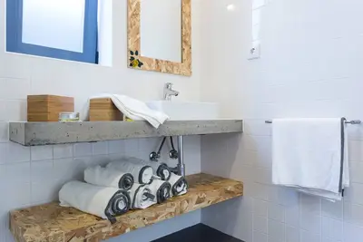 Image de Quinta das Rosas Villas - Rose Jaune - Piscine - Wifi gratuit