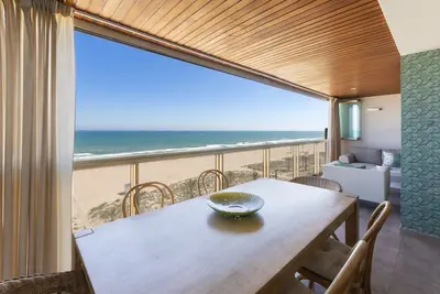 Image de Fabuleux appartement sur la plage avec vue sur la mer, d'excellentes vacances.