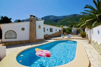 Image de Rustique Ville avec piscine Marquesa Ws