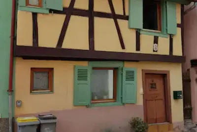 Image de Maisonnette de ville du 17ème siècle dans la très jolie ville de Barr.