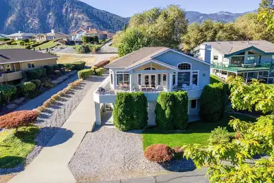 Image de Sanden House Ă Wapato Point ResortÂ