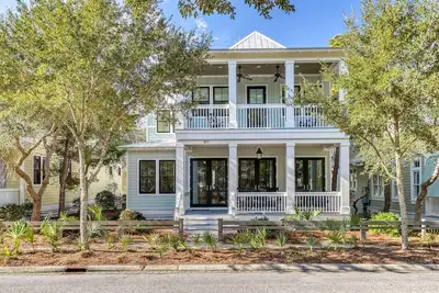 Image de Designer 6 Br avec 2 Masters + Carriage House | Étapes pour la piscine de grenouille!