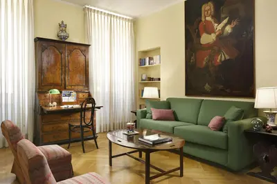 Image de Près de la place Navona, Exclusive confortable Suite Ac, WiFi | Base idéale pour les tournées