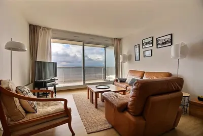 Image de Semaphore 84 : Appartement T3 avec une magnifique vue mer, 8ème étage Sémaphore