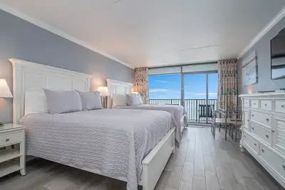 Image de Amazing View From This Oceanfront Condo Direct Avec Cuisine complète