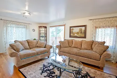 Image de Bel appartement-5 lits-Parking-Super Clean!