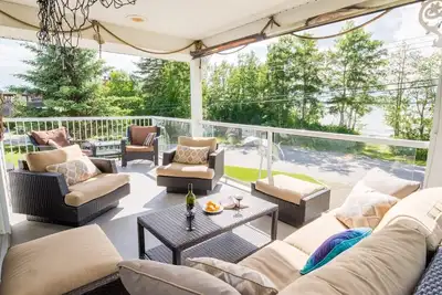 Image de Stunning \/ Executive Lakefront propriété -Jarvis Bay Area - Sylvan Lake