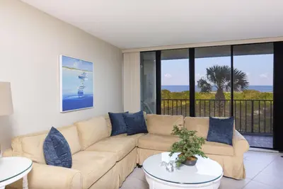 Image de Atlantic Ocean Front Condo directement sur la plage ~ DÉCOUVREZ Les Vues!
