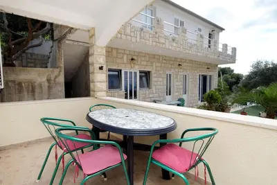 Image de Appartement de deux chambres prés de la plage Baie Jedra, Hvar (A-2583-d)