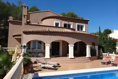 Image de Villa de luxe, La Sella, piscine privée, 8 couchages, wi-fi, climatisation.