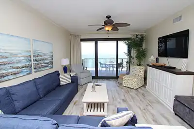 Image de Romar House A903 - Spacieuse unité avant Gulf! Réservez maintenant pour les meilleurs tarifs d'automne!