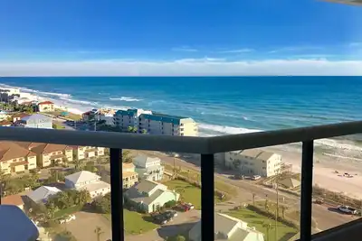 Image de Vente 129 $ / N! 5 / 3-5 / 25! Plage libre Srvc! Piscine chaufee! Vues Pour Milles!