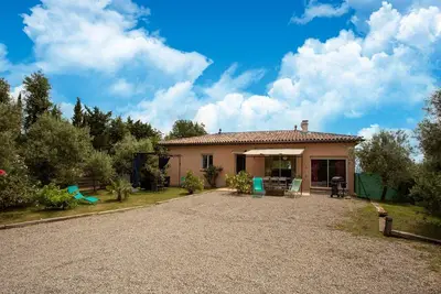 Image de Maison de vacances sensationnelle avec piscine