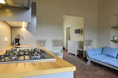 Image de Romantique Logement Caracteristique, Restauree Avec tout le confort moderne.