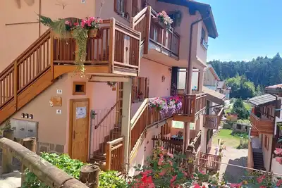Image de La Fontana grande et confortable, avec 3 chambres, terrasse et Wi-Fi