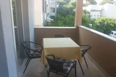 Appartement d'une chambre avec la terrasse et la vue sur le mer Podgora, Makarska (A-2615-b)