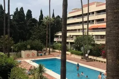 Image de Parque Marbella 81c Wifi central moderne en bord de mer