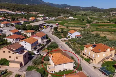 Image de Appartement de deux chambres avec la terrasse Jelsa, Hvar (A-4028-a)