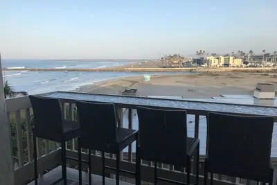 Image de Condo 1 chambre rénové et décoré avec vue imprenable sur l'océan