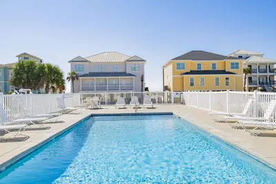 Image de Great Location- Gulf-Front Accueil w / pool - \"Heavenly Sunset\" - peut accueillir jusqu'à 14.