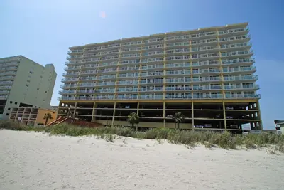Image de Sunrise Pointe Oceanfront Resort