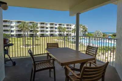 Image de 3 Chambres à coucher 2 Salles de bains au Colony Reef Club avec vue sur l'océan 1208