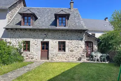 Image de Homerez - Maison chaleureuse à Lanobre avec jardin